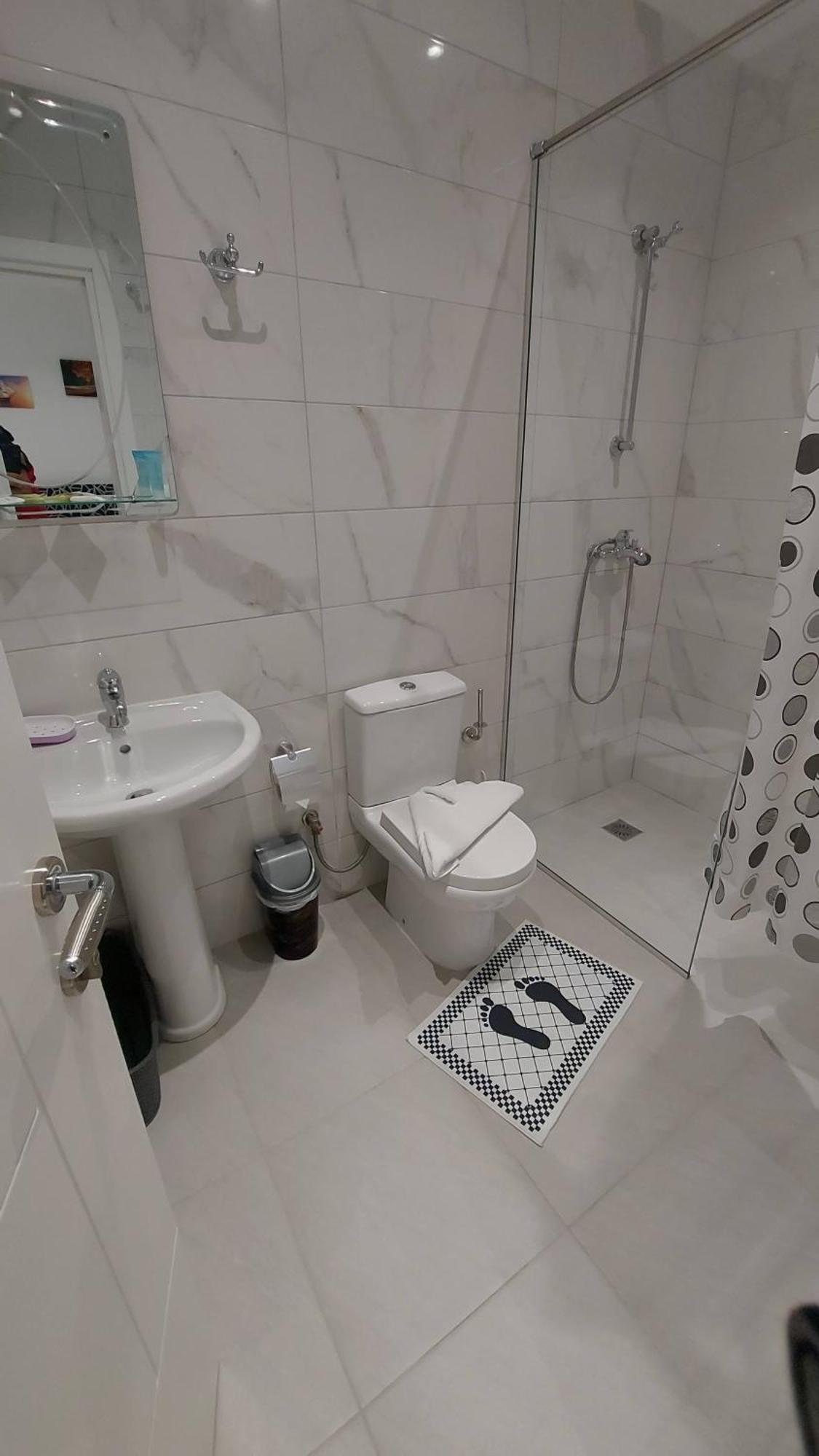 Beni 'S Apartments Саранде Екстериор снимка