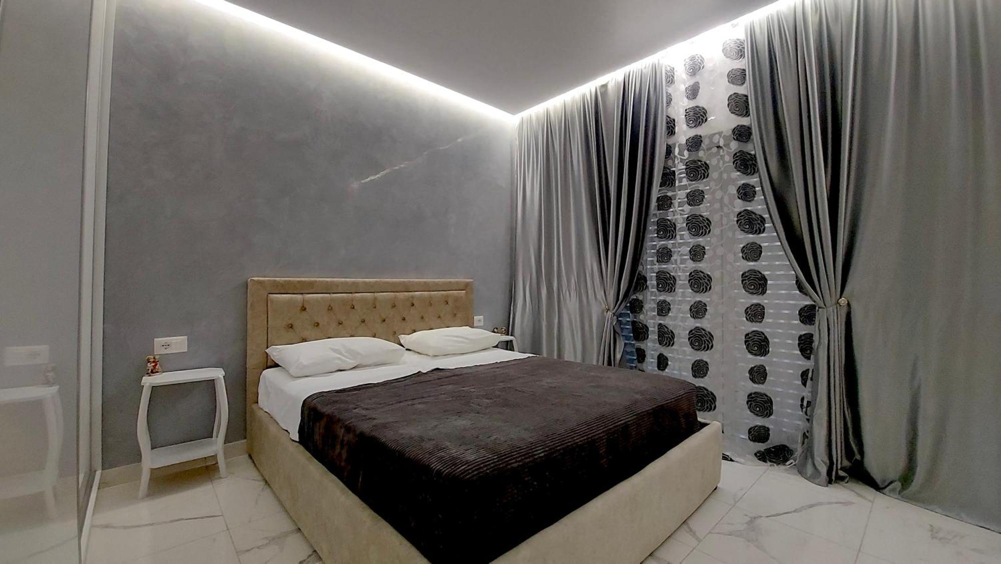 Beni 'S Apartments Саранде Екстериор снимка