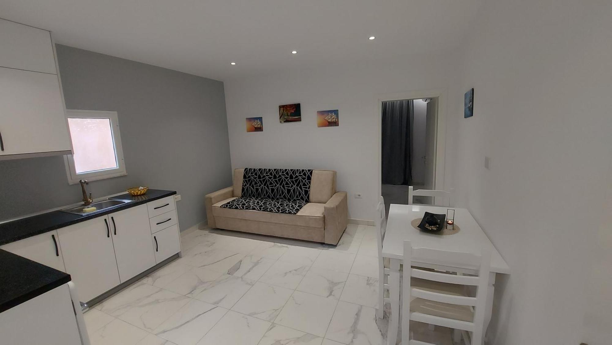 Beni 'S Apartments Саранде Екстериор снимка