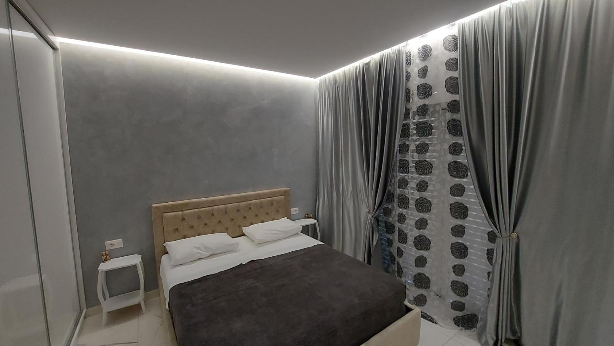 Beni 'S Apartments Саранде Екстериор снимка